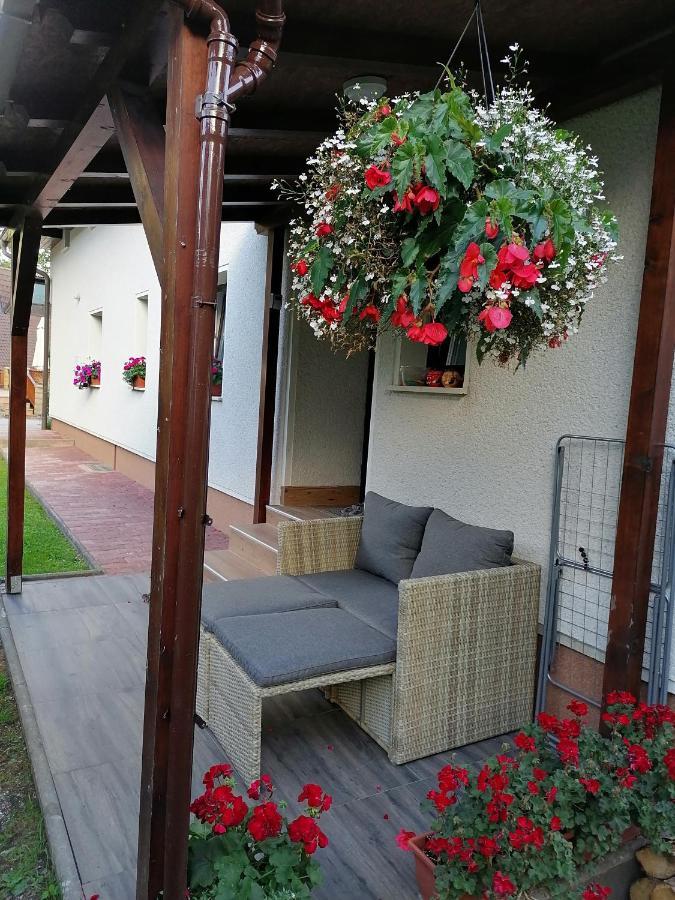Zbogar Lägenhet Rateče Exteriör bild