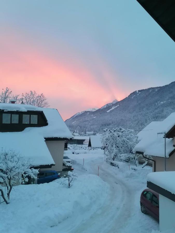 Zbogar Lägenhet Rateče Exteriör bild